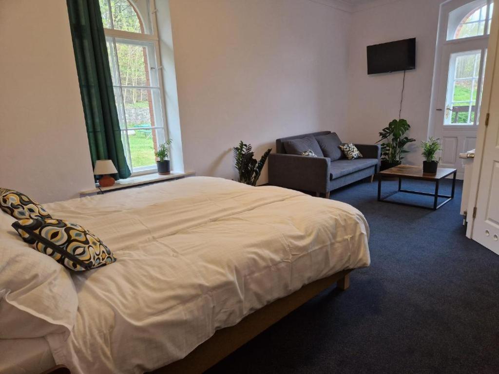 Hotel Krasnoludki Sosnówka 외부 사진